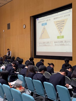 071222　２年次進路指導会07